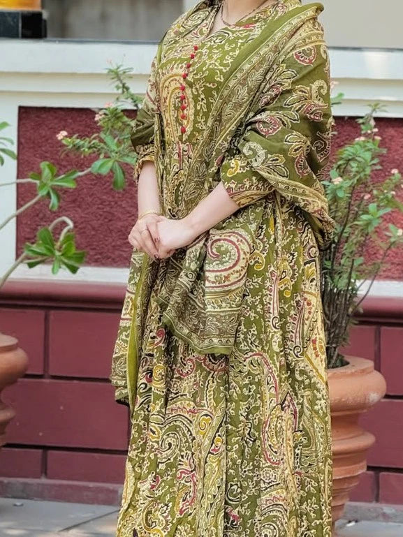 ethnic wear for women