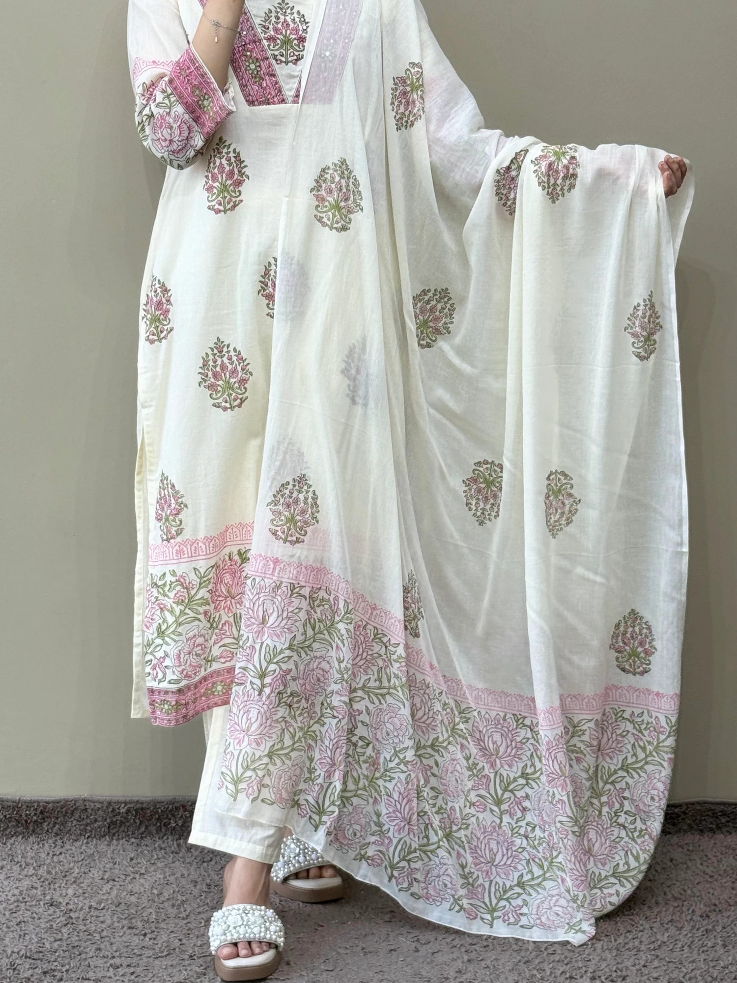 ethnic wear for women