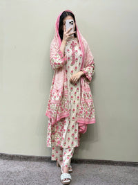 ethnic wear for women