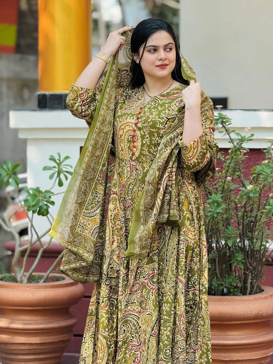 ethnic wear for women