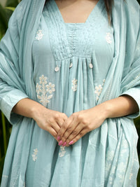 ethnic wear for women