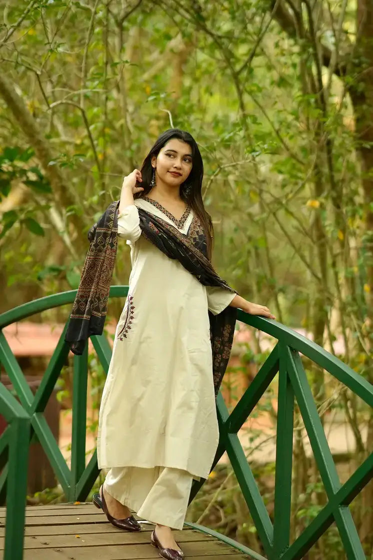 ethnic wear for women