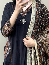 ethnic wear for women